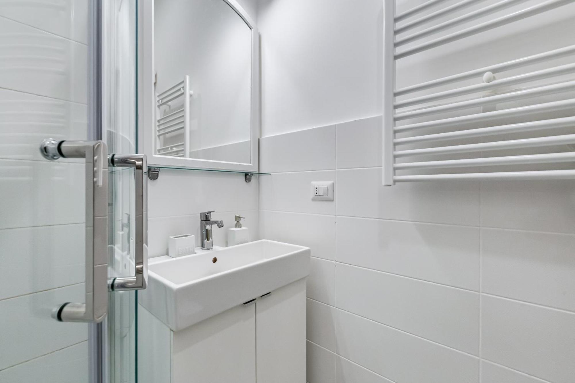 Bdc Alpha & Omega In Monti District With 2bath Appartement Rome