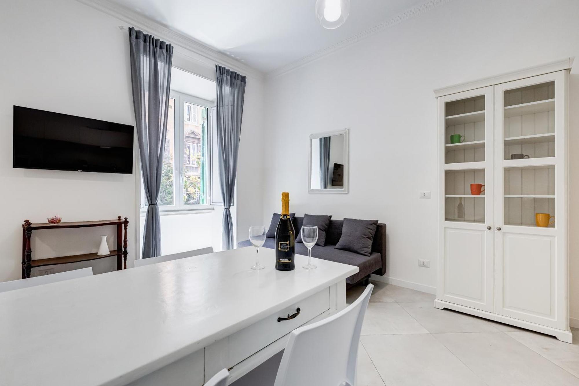 Bdc Alpha & Omega In Monti District With 2bath Appartement