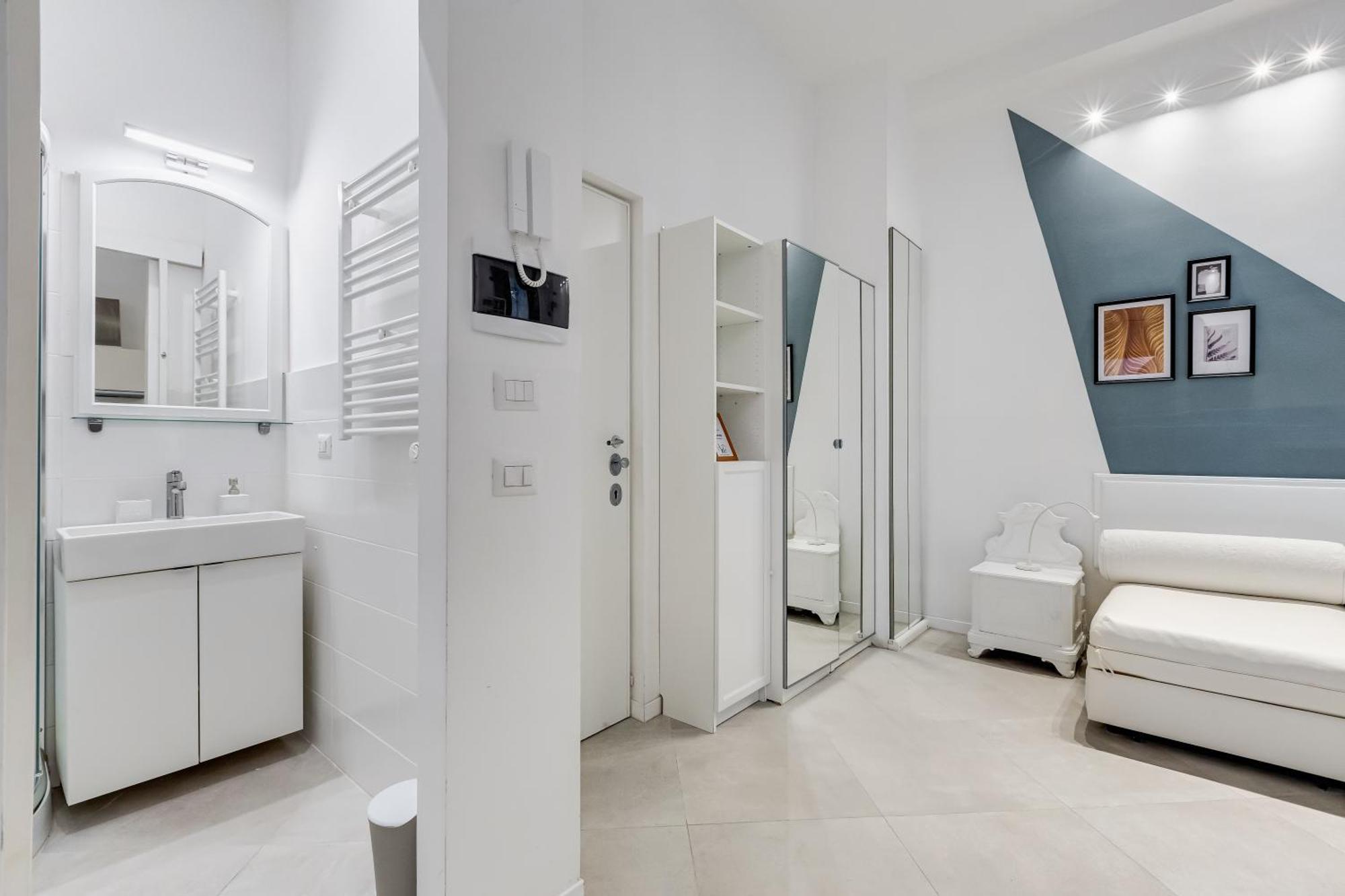 Appartement Bdc Alpha & Omega In Monti District With 2bath *