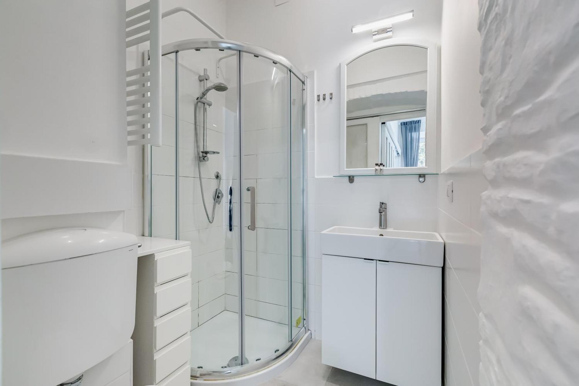 Bdc Alpha & Omega In Monti District With 2bath Appartement *